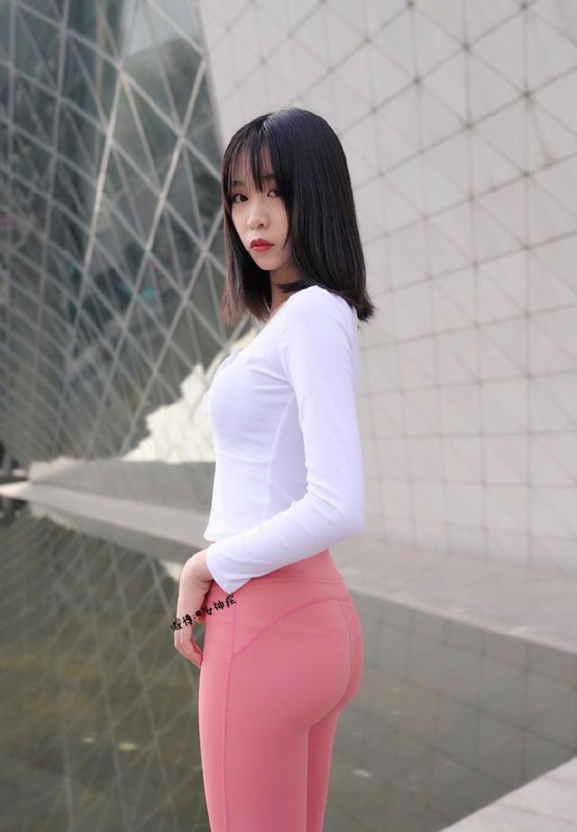 图片[4]-粉色瑜伽裤年轻女孩 J1311 417P17V-14.9GB-嗨街拍
